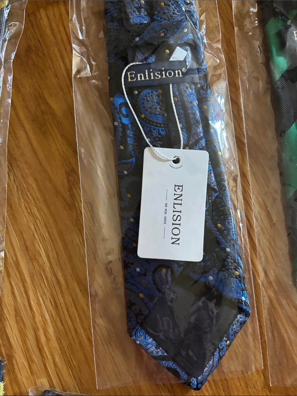 Boys Tie Set with Pocket Squares